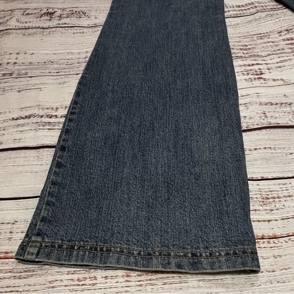 Women’s Lawman Jeans - Picture 7 of 13